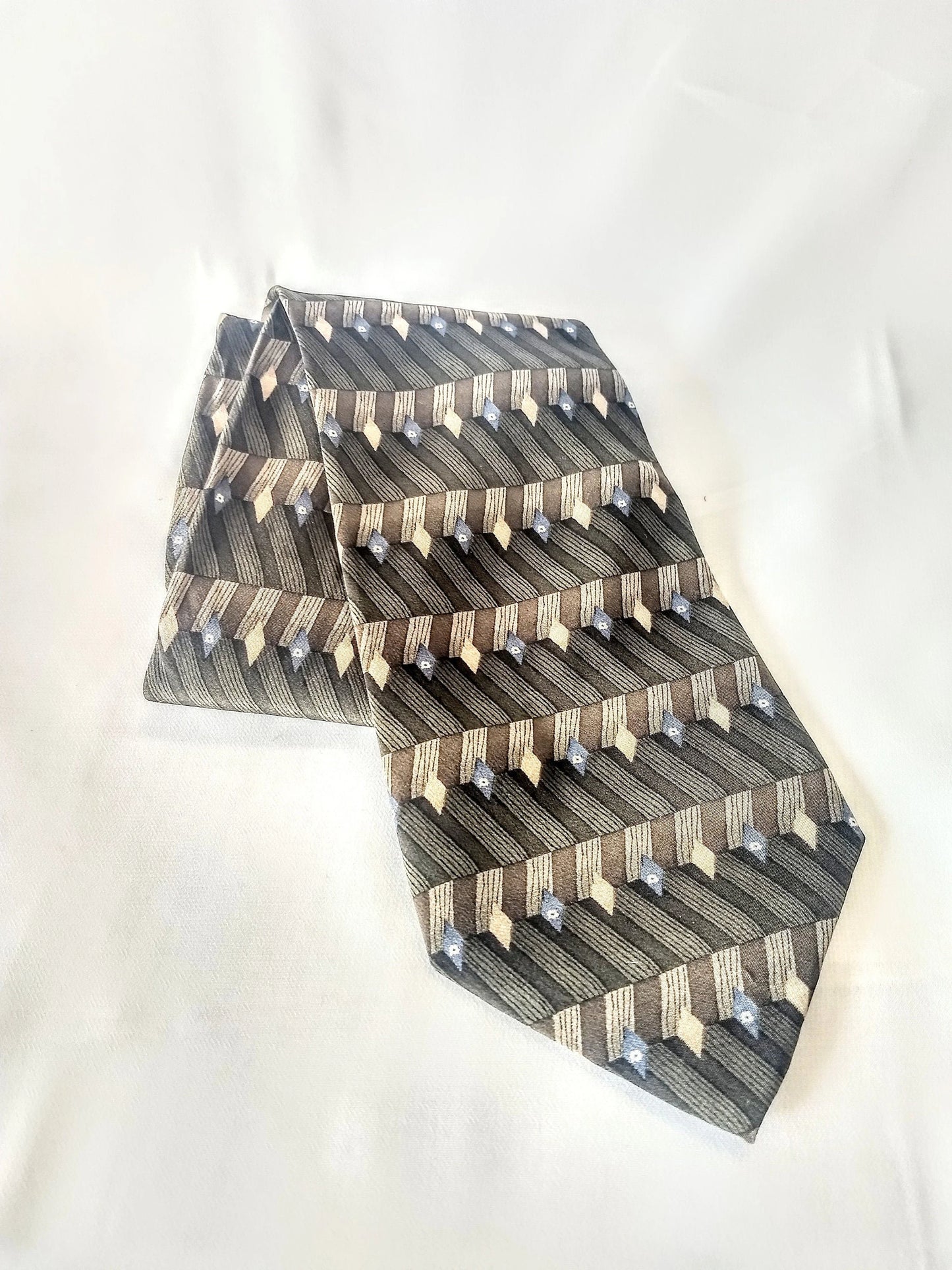 Vintage Men's Dockers Khakis Silk Tie