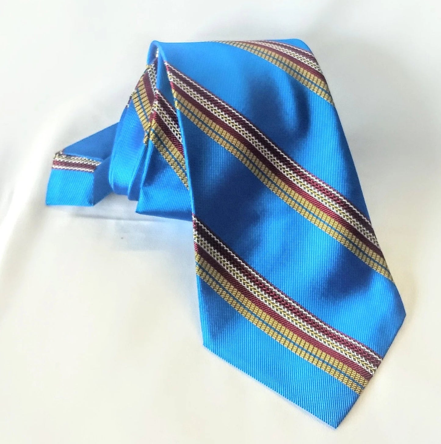 Vintage Men's Necktie Blue Maroon Gold