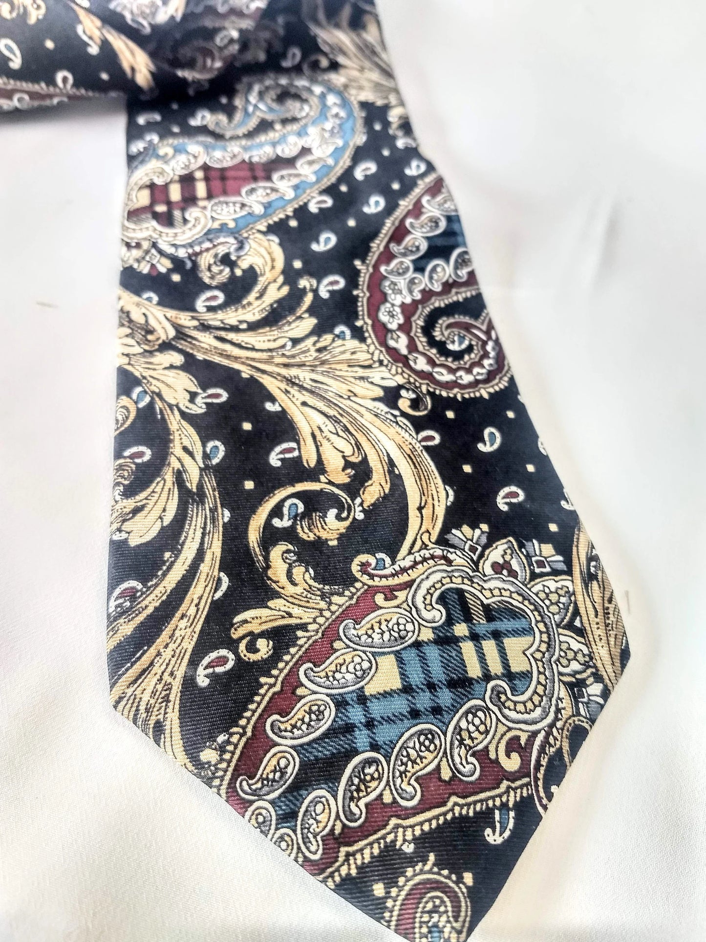 Vintage Men's Sheaf & Caber Tie