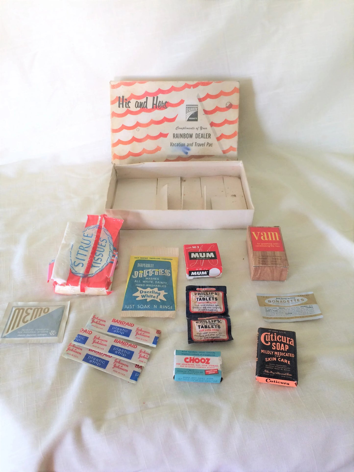 Vintage Rainbow His & Hers Travel Kit