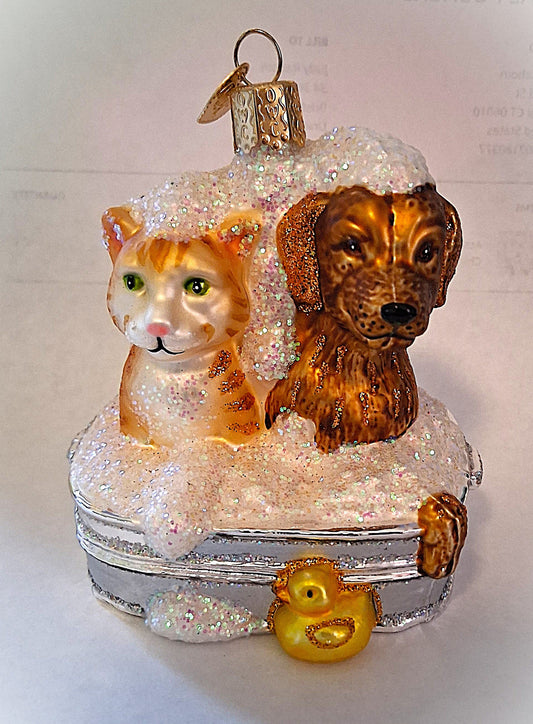 Bath Buddies Puppy and Kitten in Bubble Bath Dog Cat Themed Tree Ornament by Old World Christmas - RETIRED