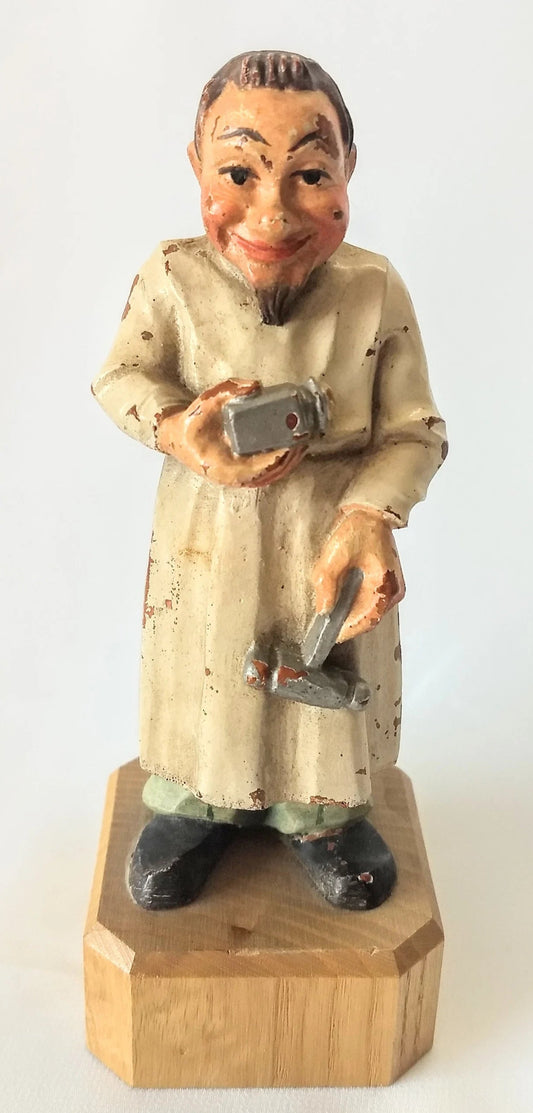 Vintage Toriart Anri Psychologist Figurine