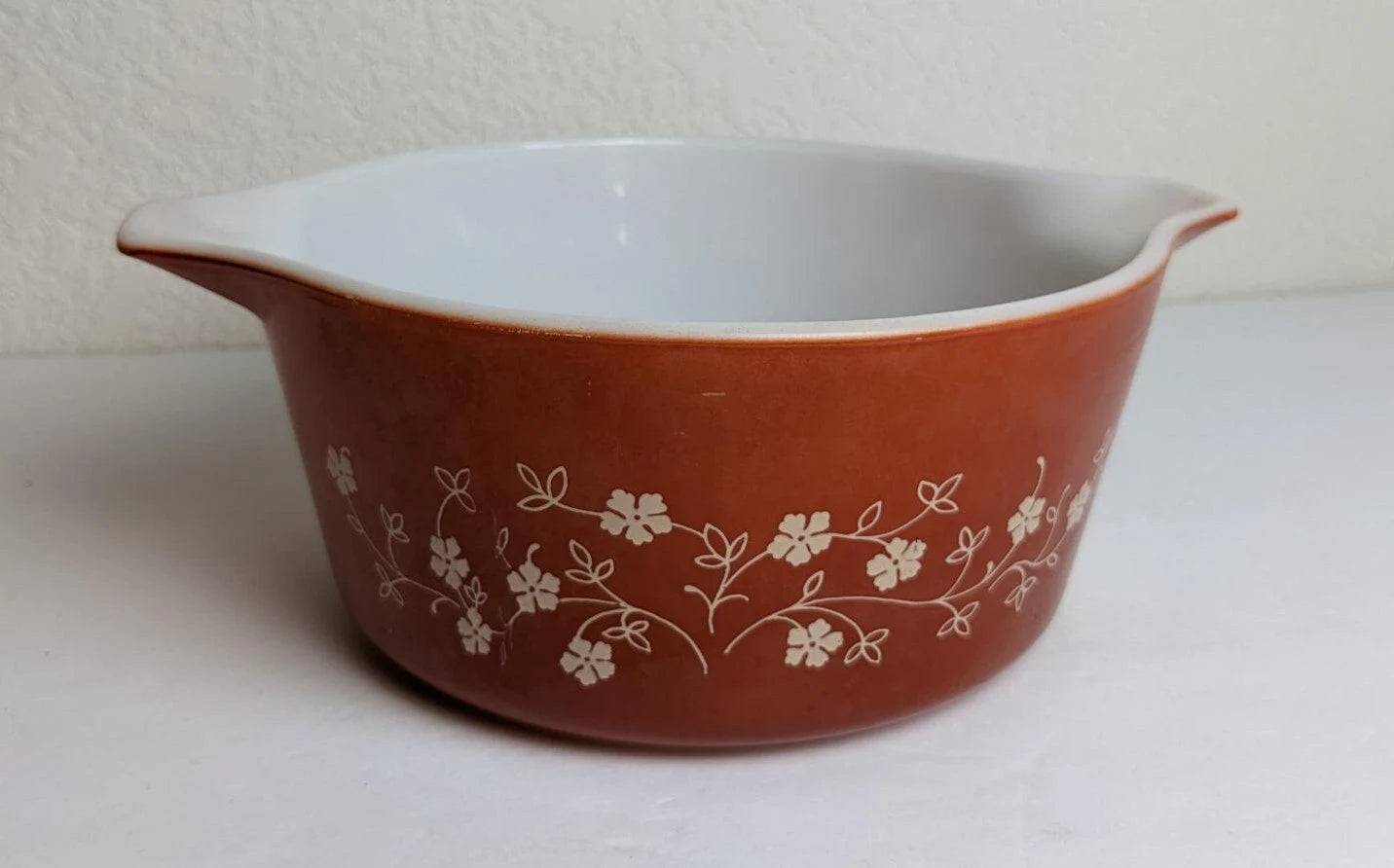 Trailing Flowers Pyrex Cinderella Nesting Bowl