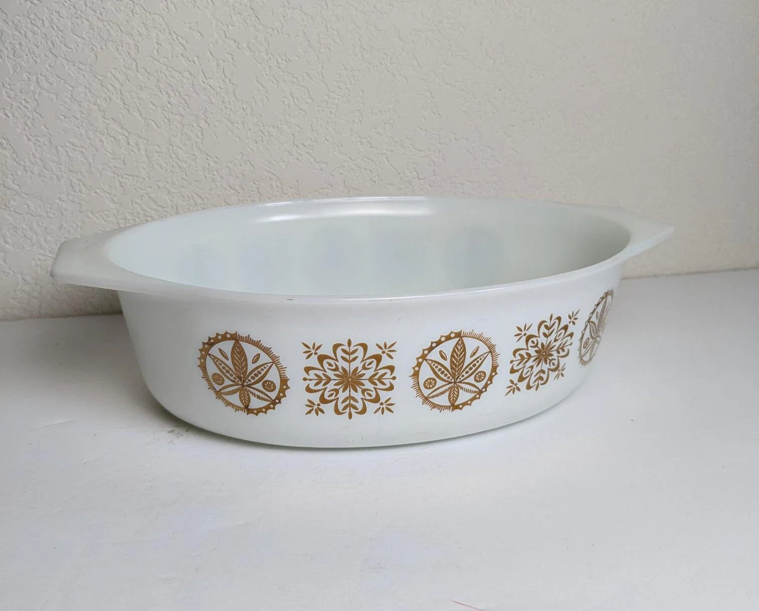 Vintage Gold Hex Pyrex Casserole Dish