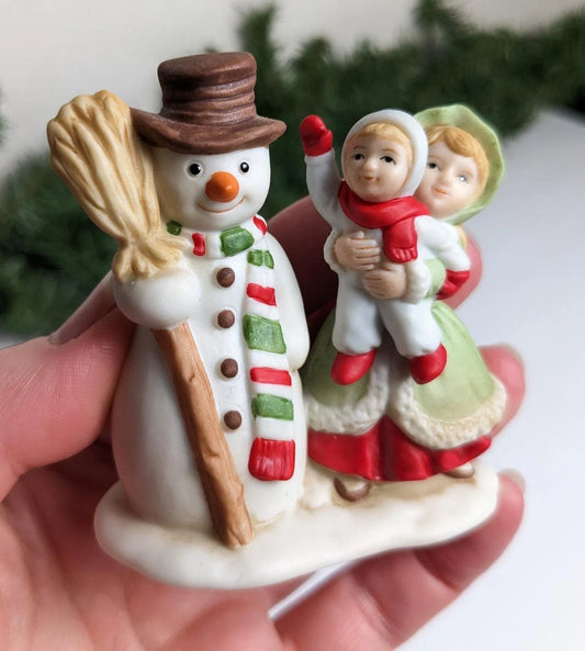 Lefton Colonial Christmas Village Frosty Snowman Figurine