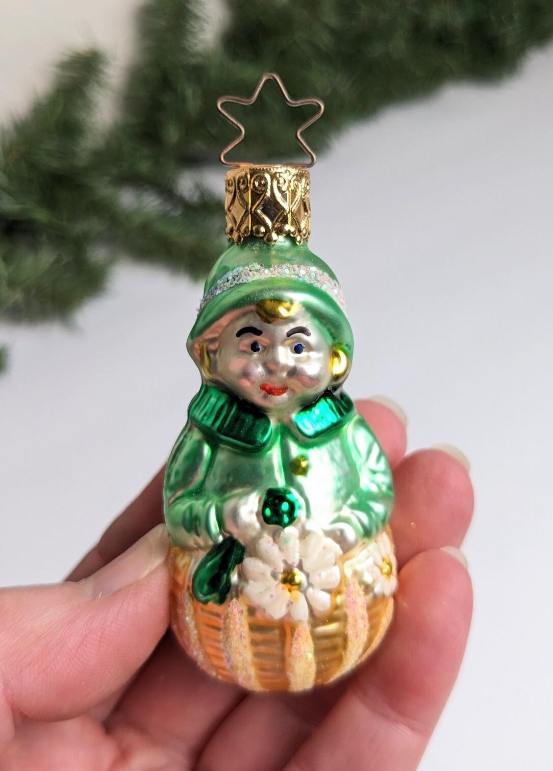 Inge Glas Girl in Daisy Basket Old World Christmas Ornament