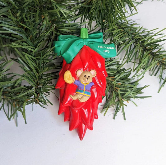 Vintage Feliz Navidad Christmas Chili Pepper Ornament
