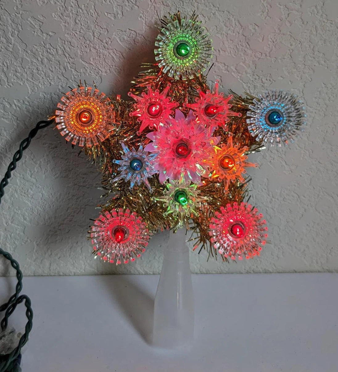 Vintage Light-Up Gold Star Christmas Tree Topper