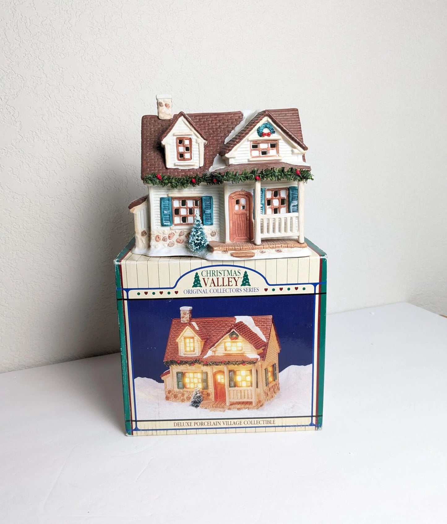 Vintage Christmas Village Home Accessory