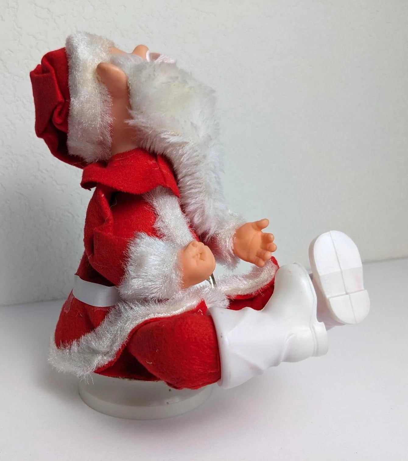 Vintage Sankyo Musical Santa Claus