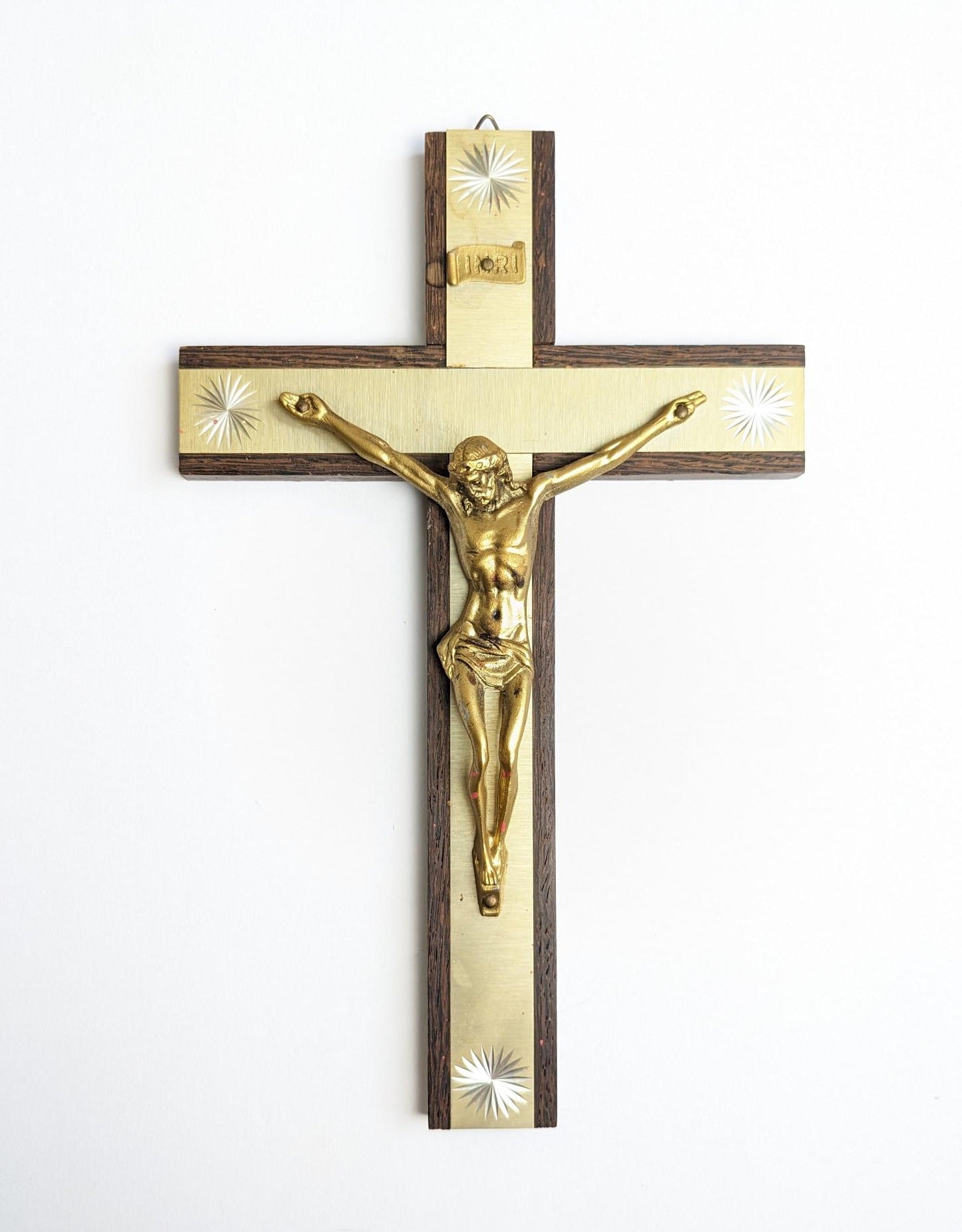 INRI Crucifix Wall Cross – Petal Pushers Nursery