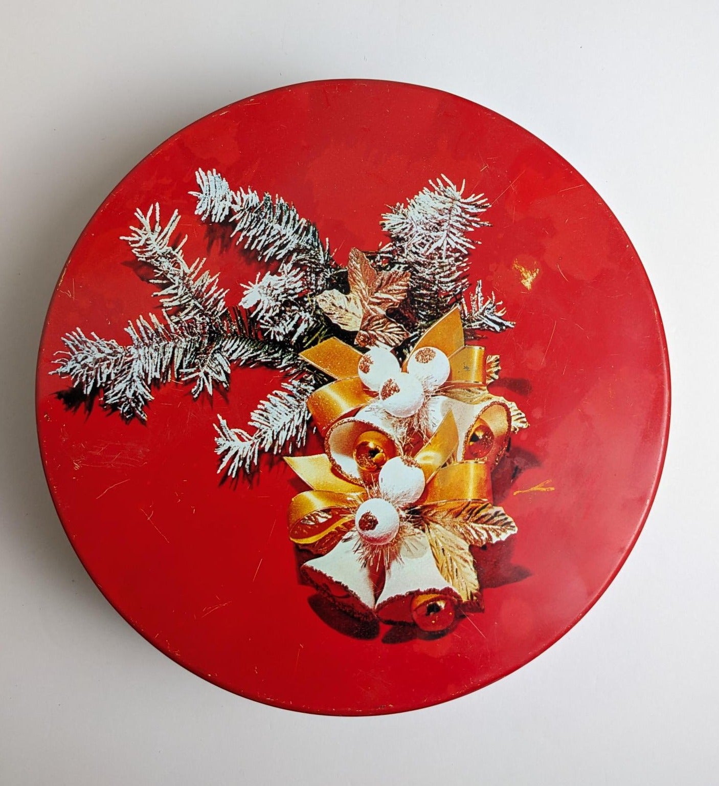Vintage 1960's Christmas Tin
