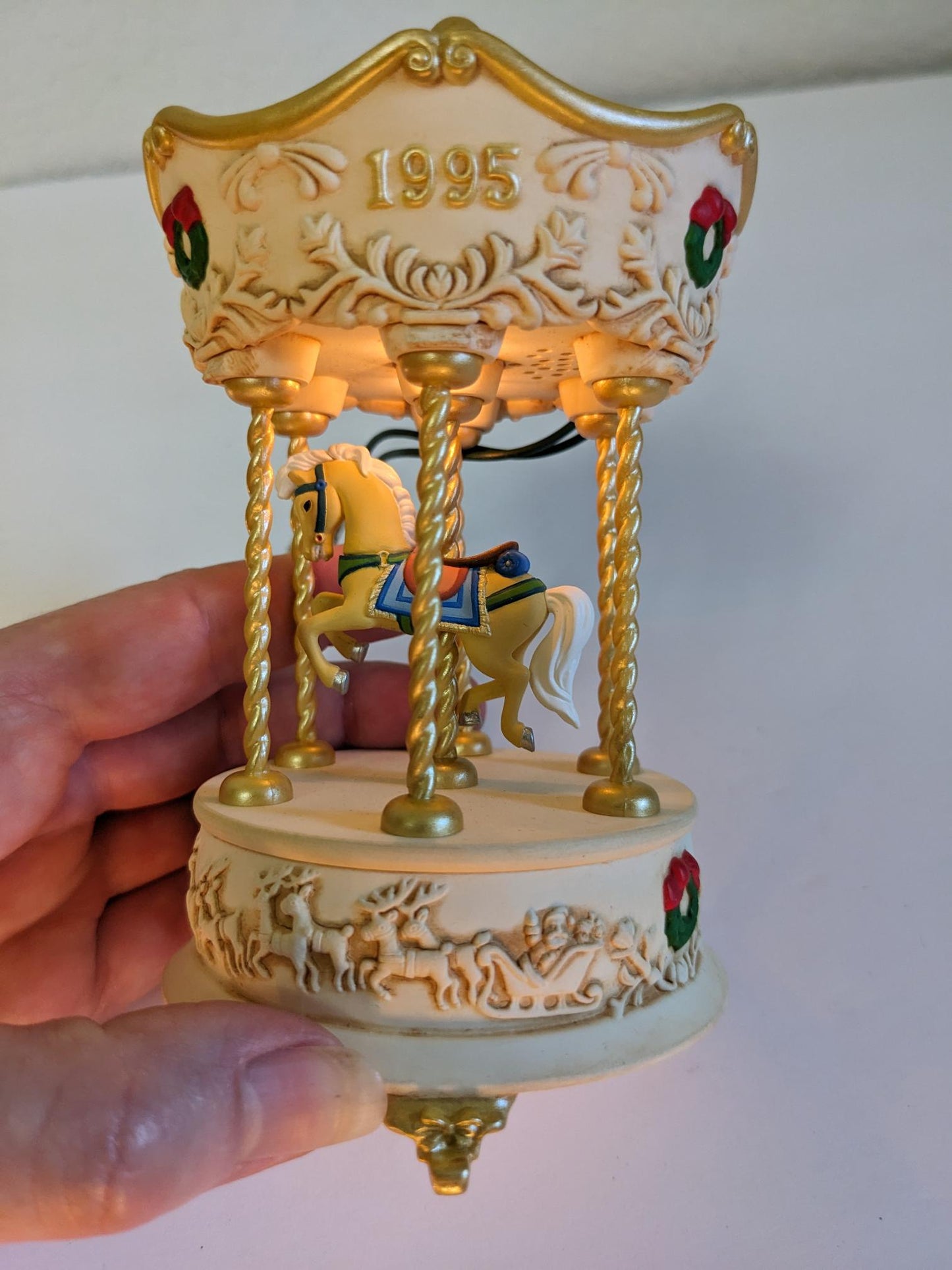 Hallmark Carousel Vintage 1995 Christmas Ornament