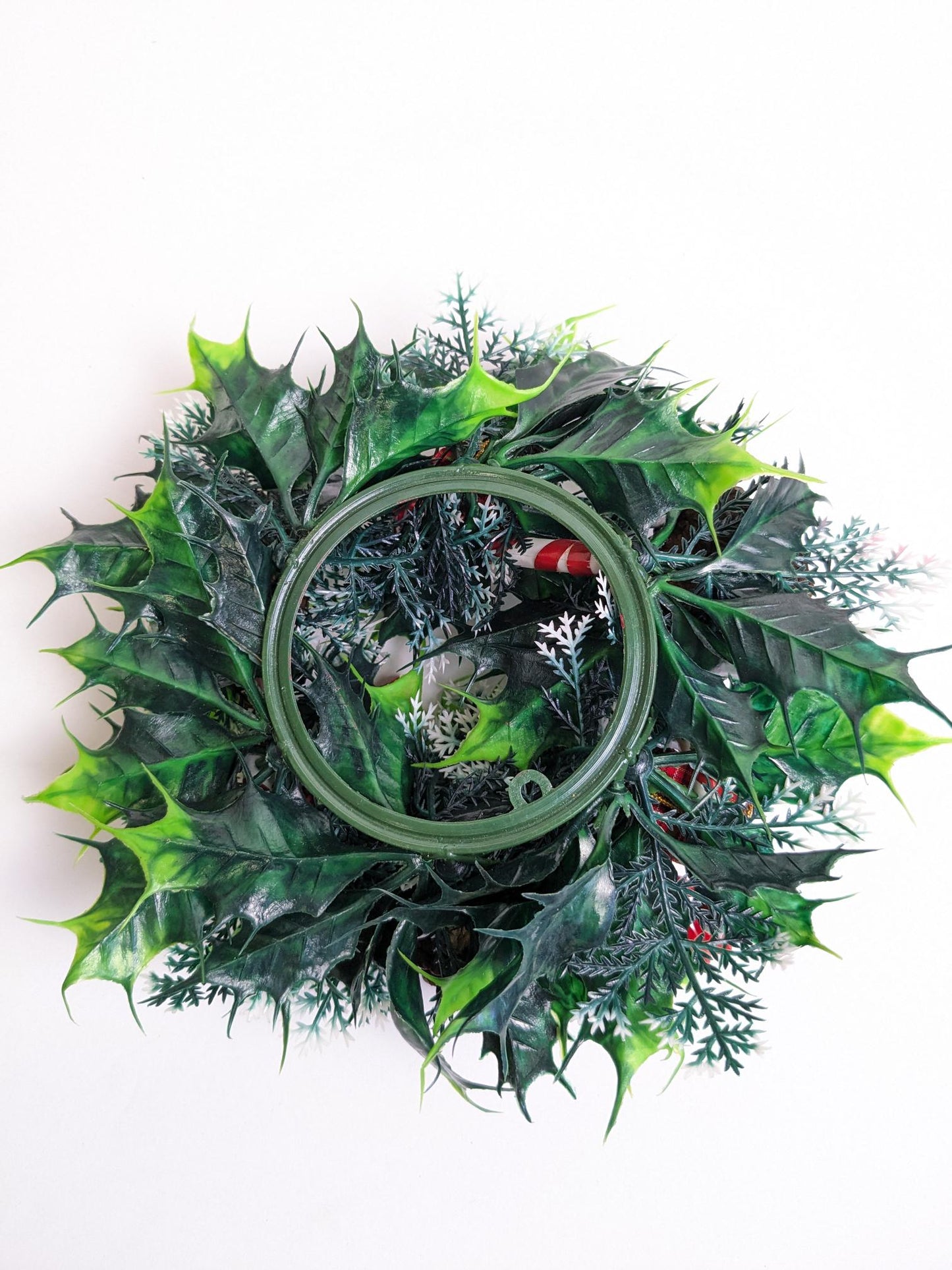 Vintage 1960's Christmas Candle Wreath Ring