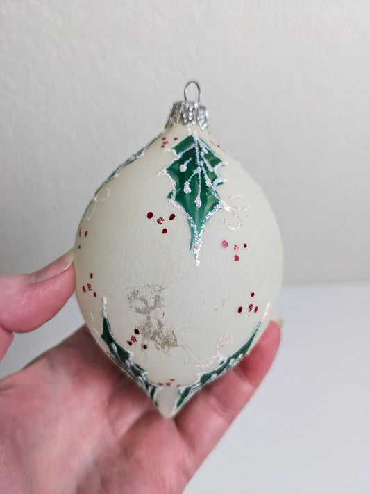 Teardrop Vintage Christmas Ornament Set