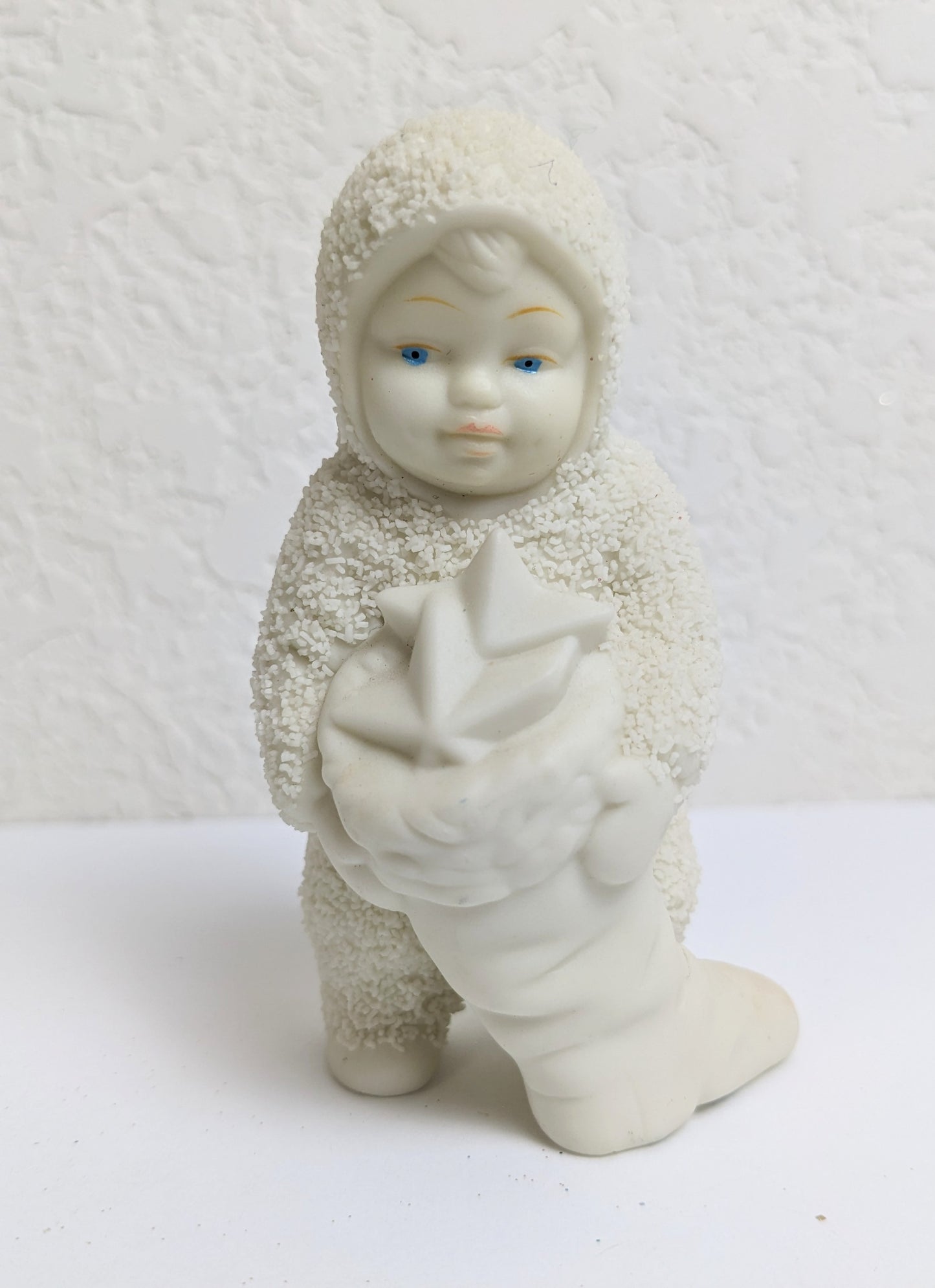 Snowbabies 'Are All These Mine' Dept 56 Christmas Figurine