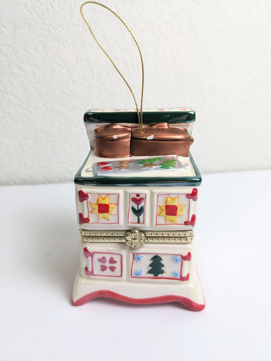 Mr. Christmas Hinged Vintage Stove Animated Music Ornament