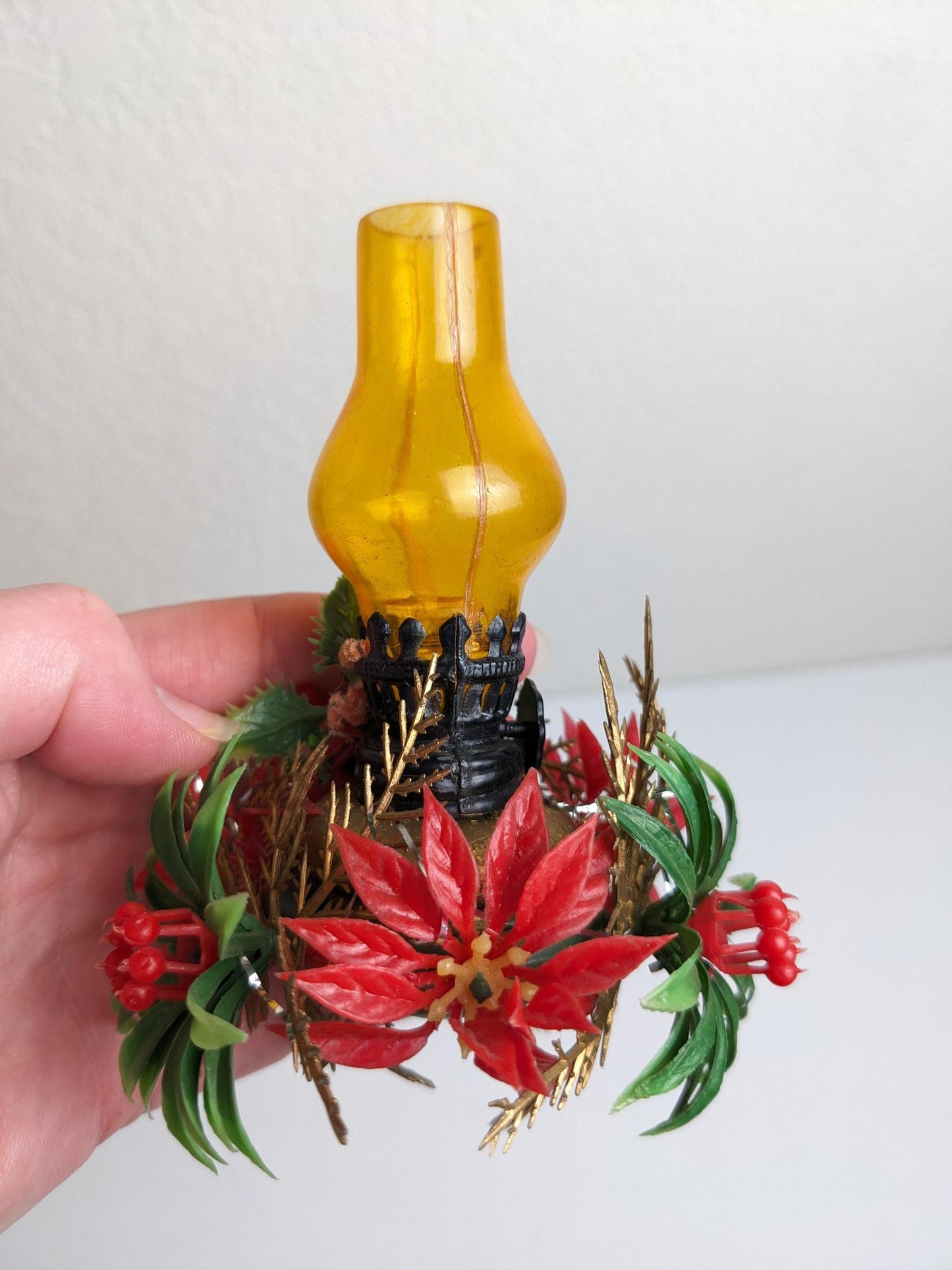Vintage Lantern Christmas Oil Lamps