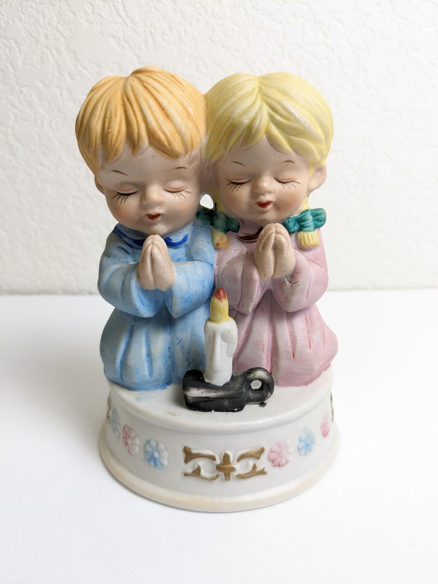 Vintage Praying Children Music Box