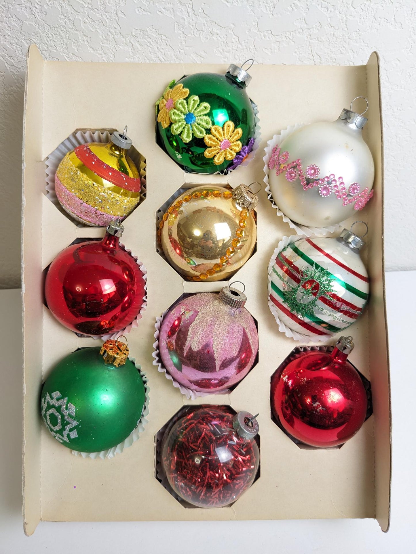 Vintage Christmas Ornament Set