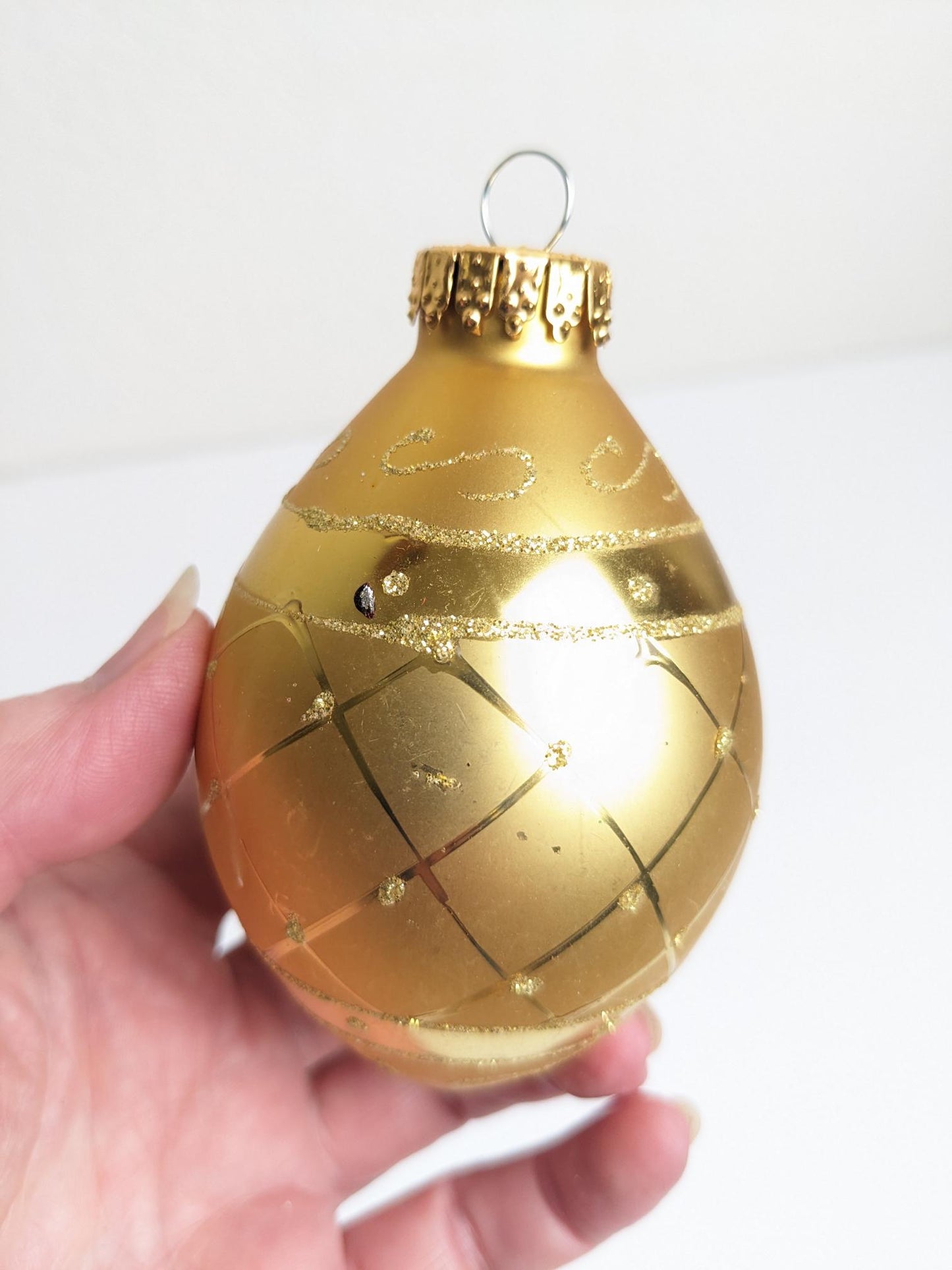 Gold Teardrop Christmas Ornament Set