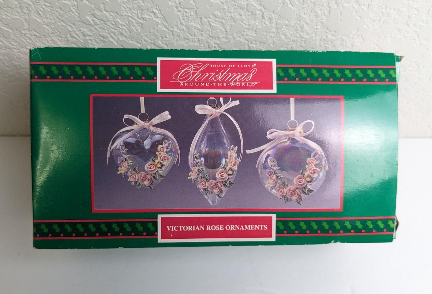 House of Lloyd Vintage Victorian Rose Christmas Ornament Set