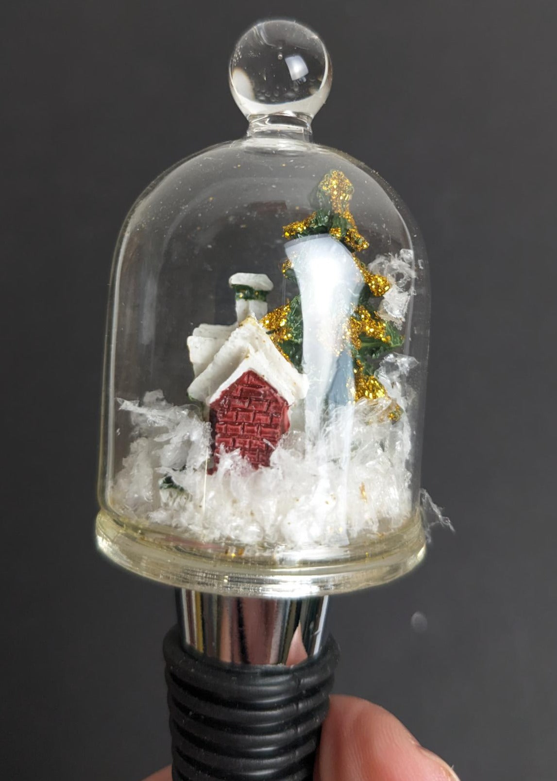 Pier 1 Snow Globe Christmas Wine Bottle Stopper