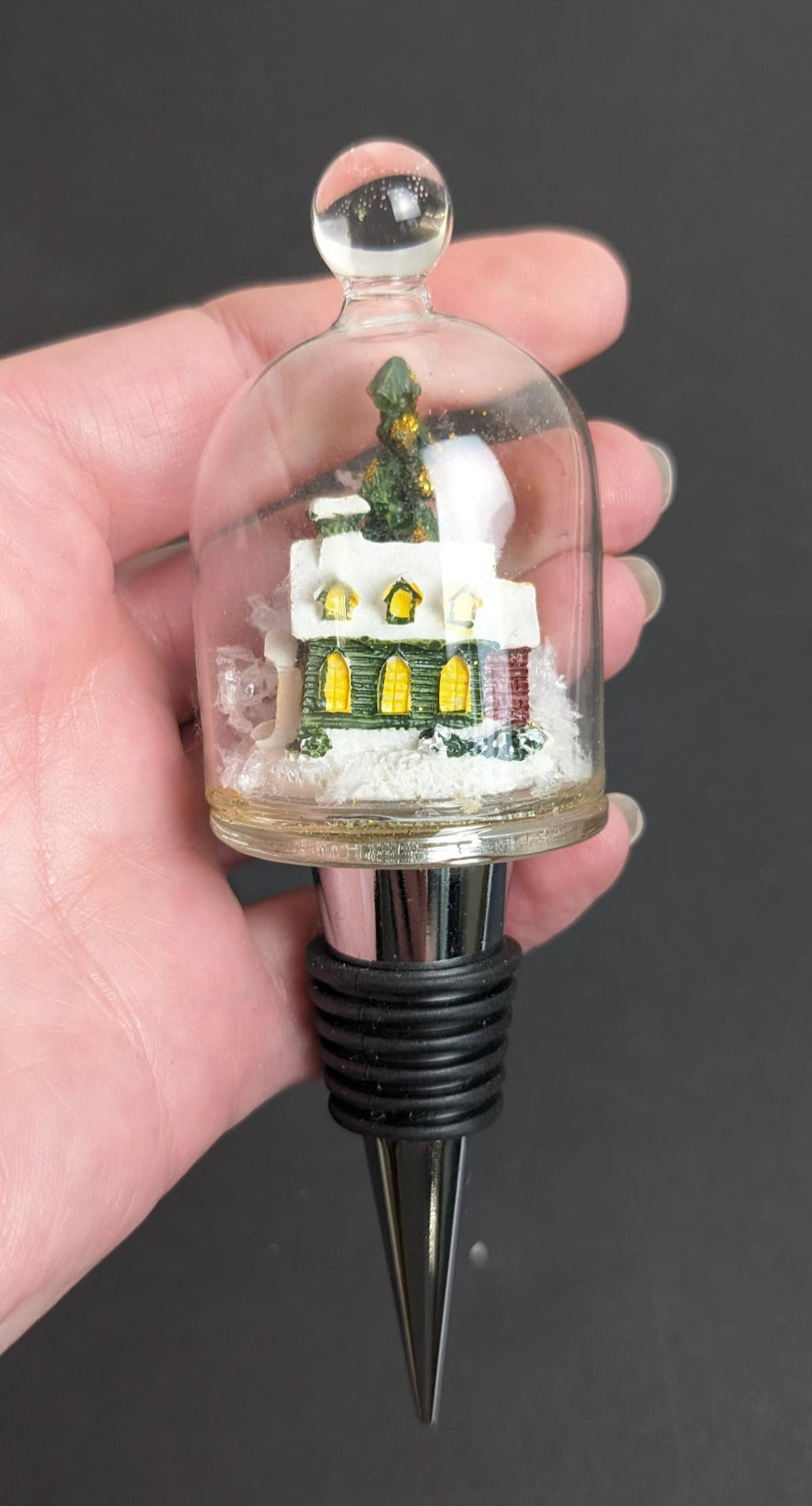 Pier 1 Snow Globe Christmas Wine Bottle Stopper