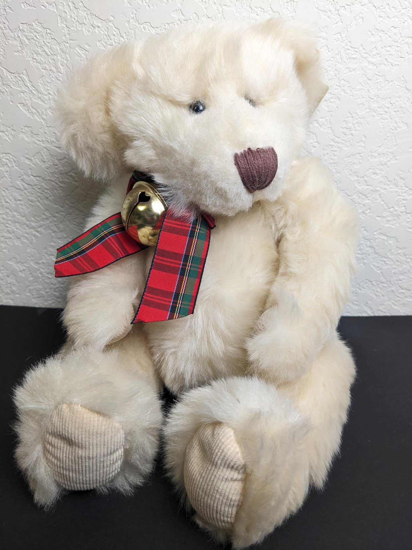 NEW Russ Berrie Sleighbells Christmas Teddy Bear Stuffed Animal