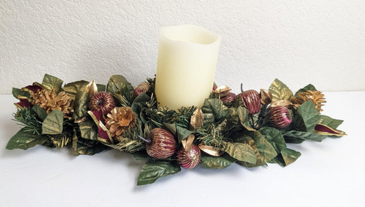 Vintage 1960's Holiday Candle Wreath Ring Centerpiece