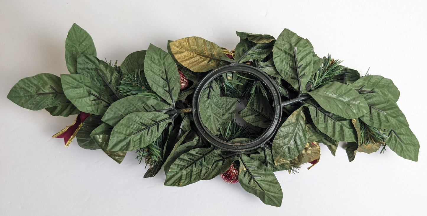 Vintage 1960's Holiday Candle Wreath Ring Centerpiece