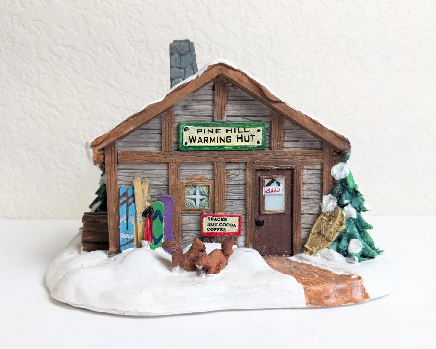 Lemax Pine Hill Warming Hut Christmas Village Accessory