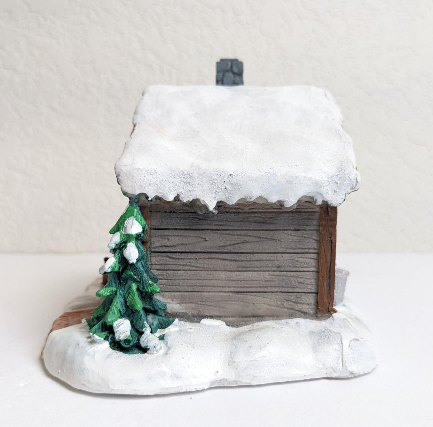 Lemax Pine Hill Warming Hut Christmas Village Accessory