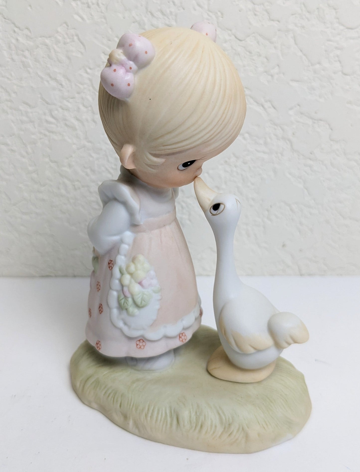 Vintage 1978 Precious Moments 'Make a Joyful Noise' Figurine