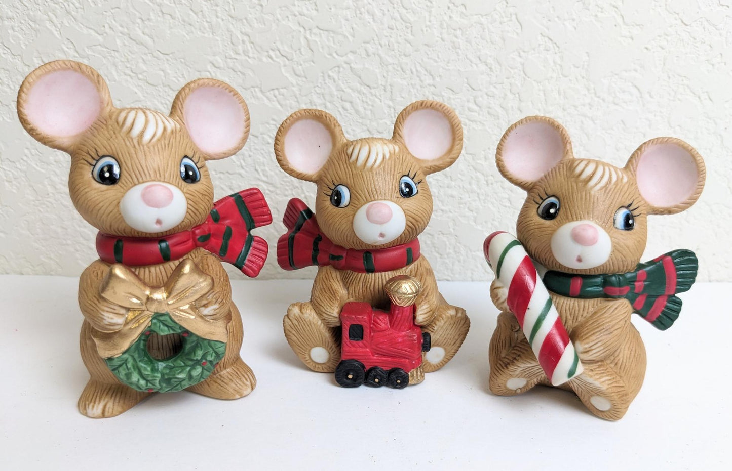 Vintage Homco Christmas Mice Figurines