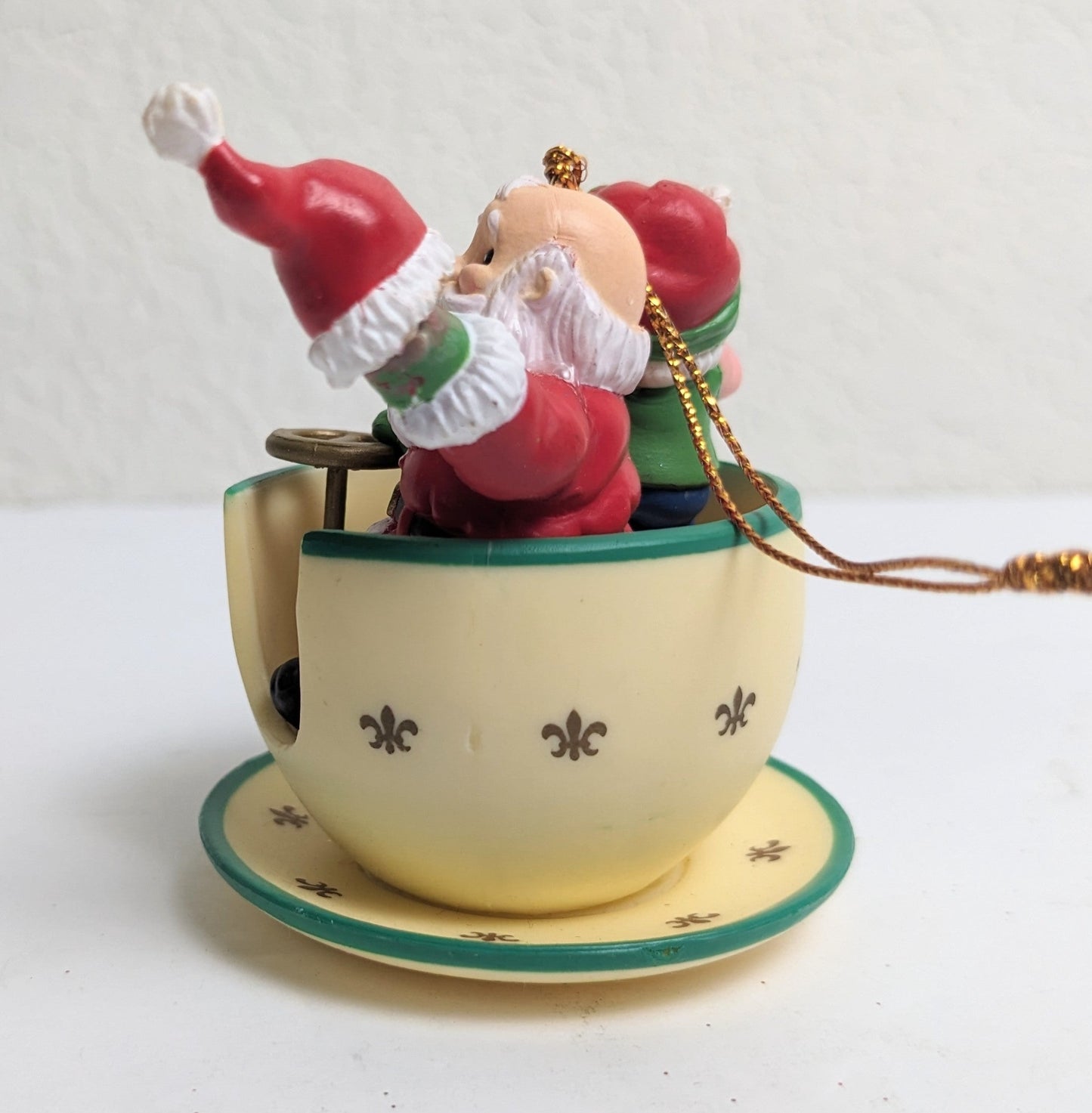 Santa in Spinning Teacup 1994 Christmas Ornament