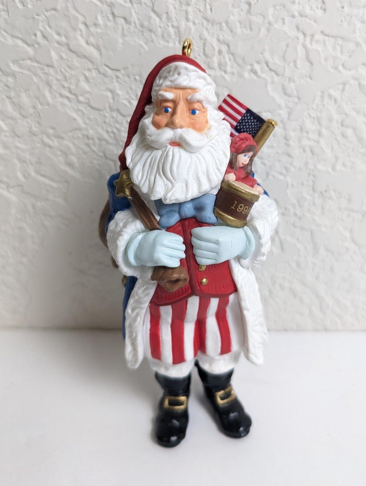 Merry Olde Santa Hallmark 1998 Christmas Ornament