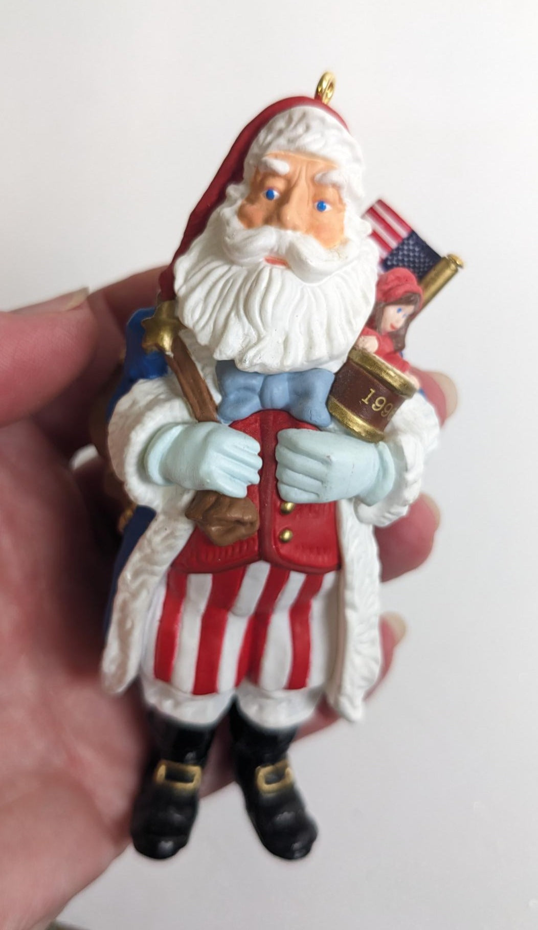 Merry Olde Santa Hallmark 1998 Christmas Ornament