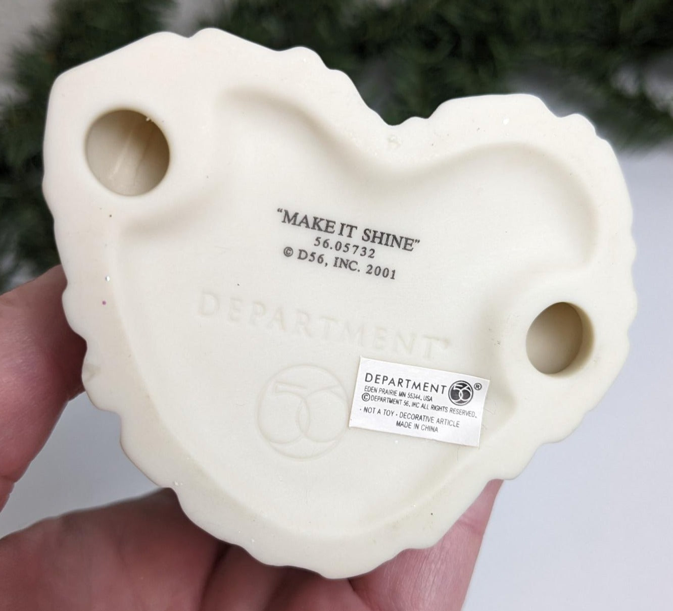 Snowbabies 'Let it Shine' Dept 56 Figurine 2001