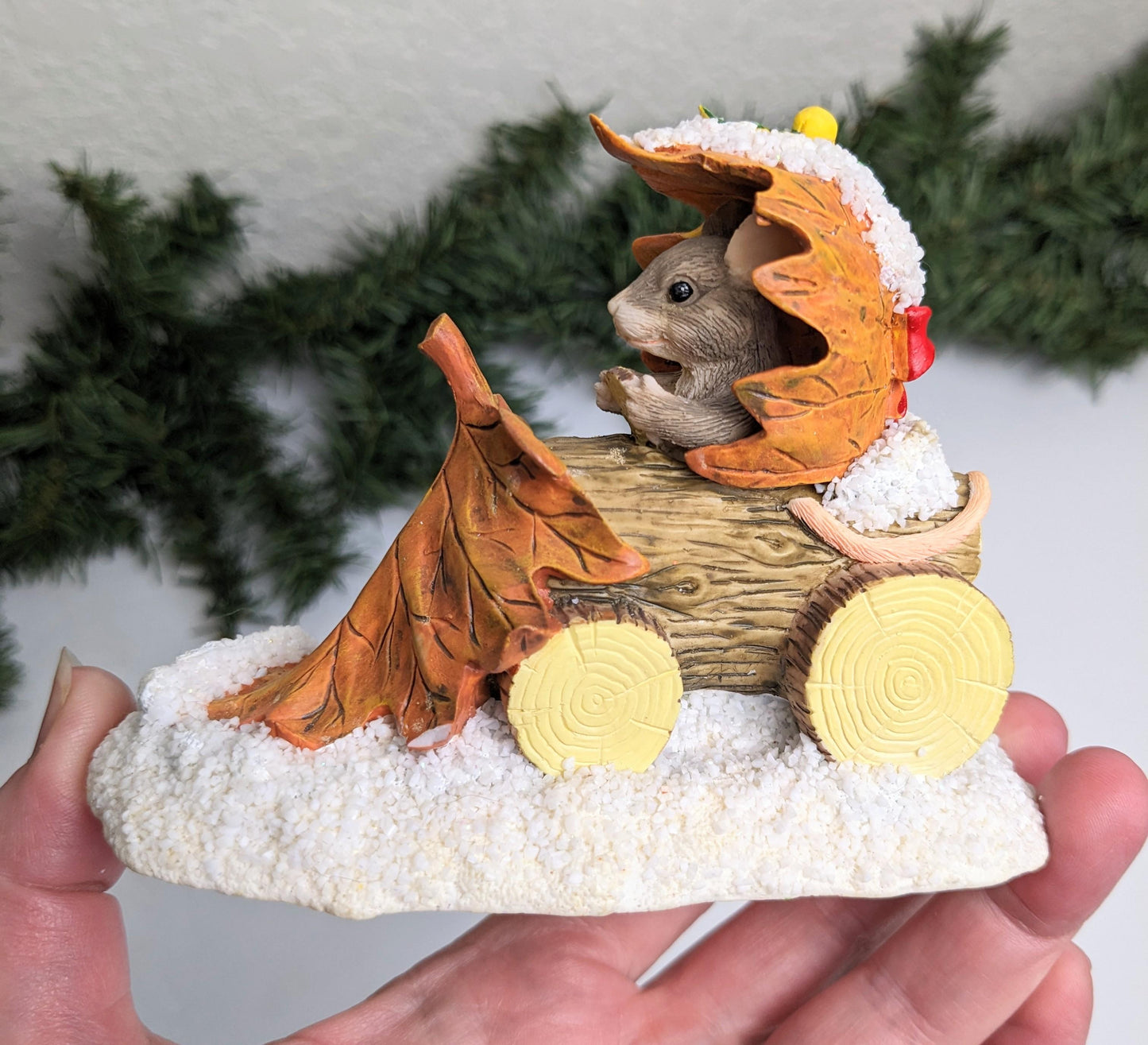 Charming Tails Snow Plow Winter Mouse Silvestri Figurine