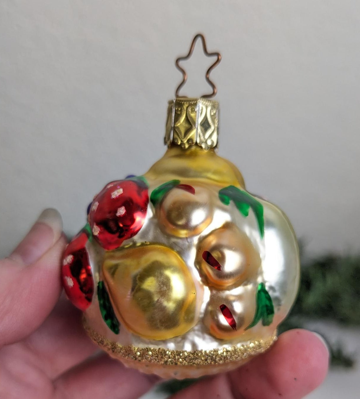 Fruit Basket Inge Glas Retired Old World Christmas Ornament