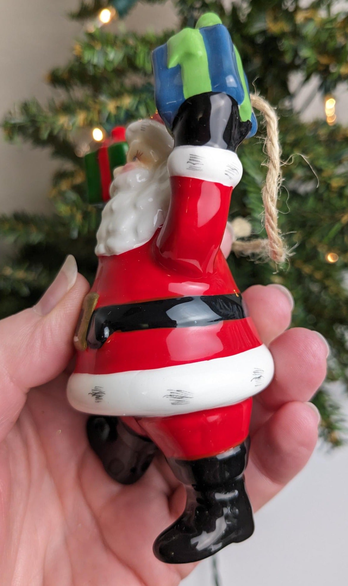 Santa Claus Christmas Ornament