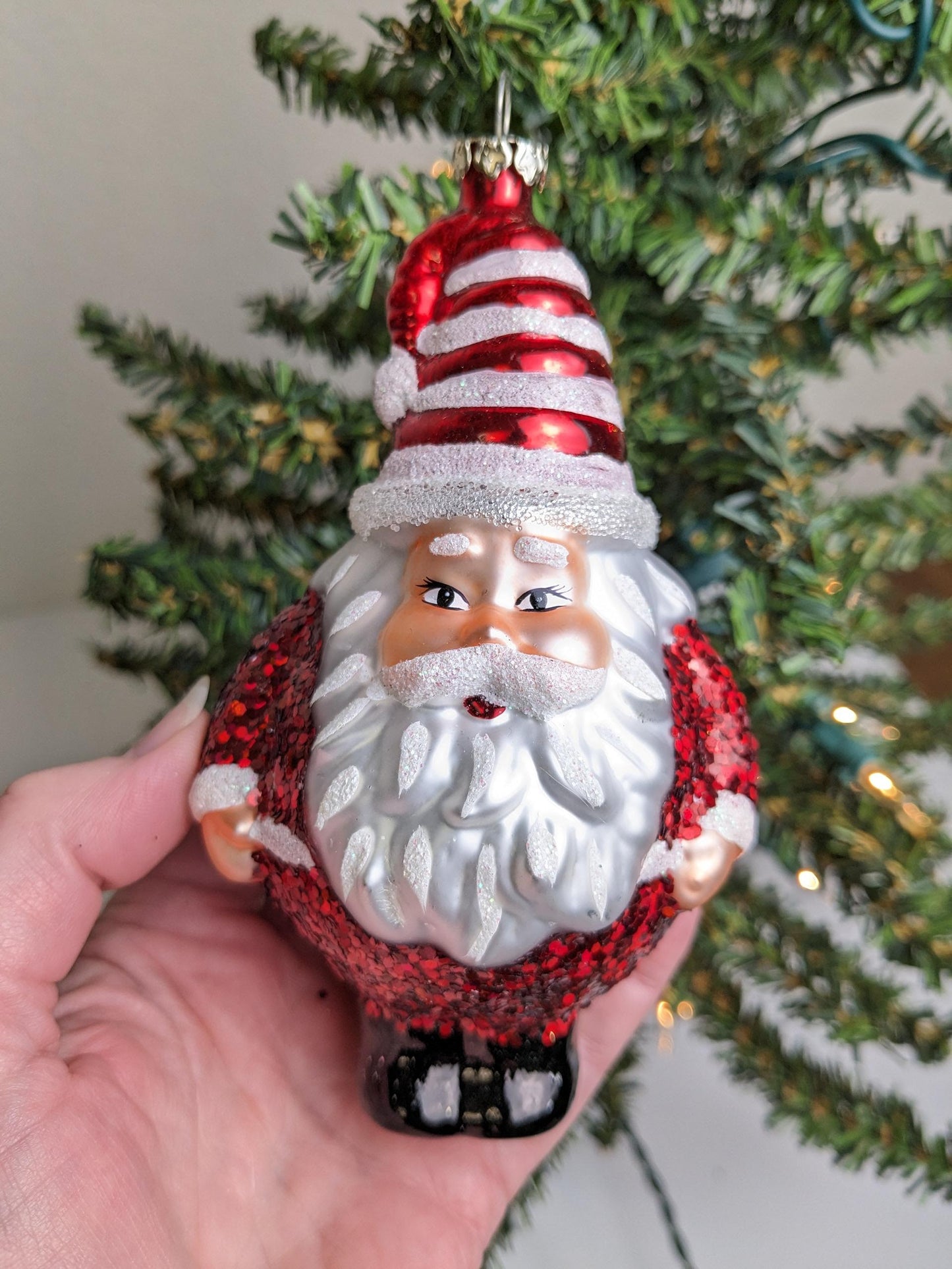 Santa Claus Glass Christmas Ornament