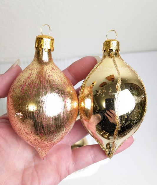 Vintage Gold Teardrop Christmas Ornaments