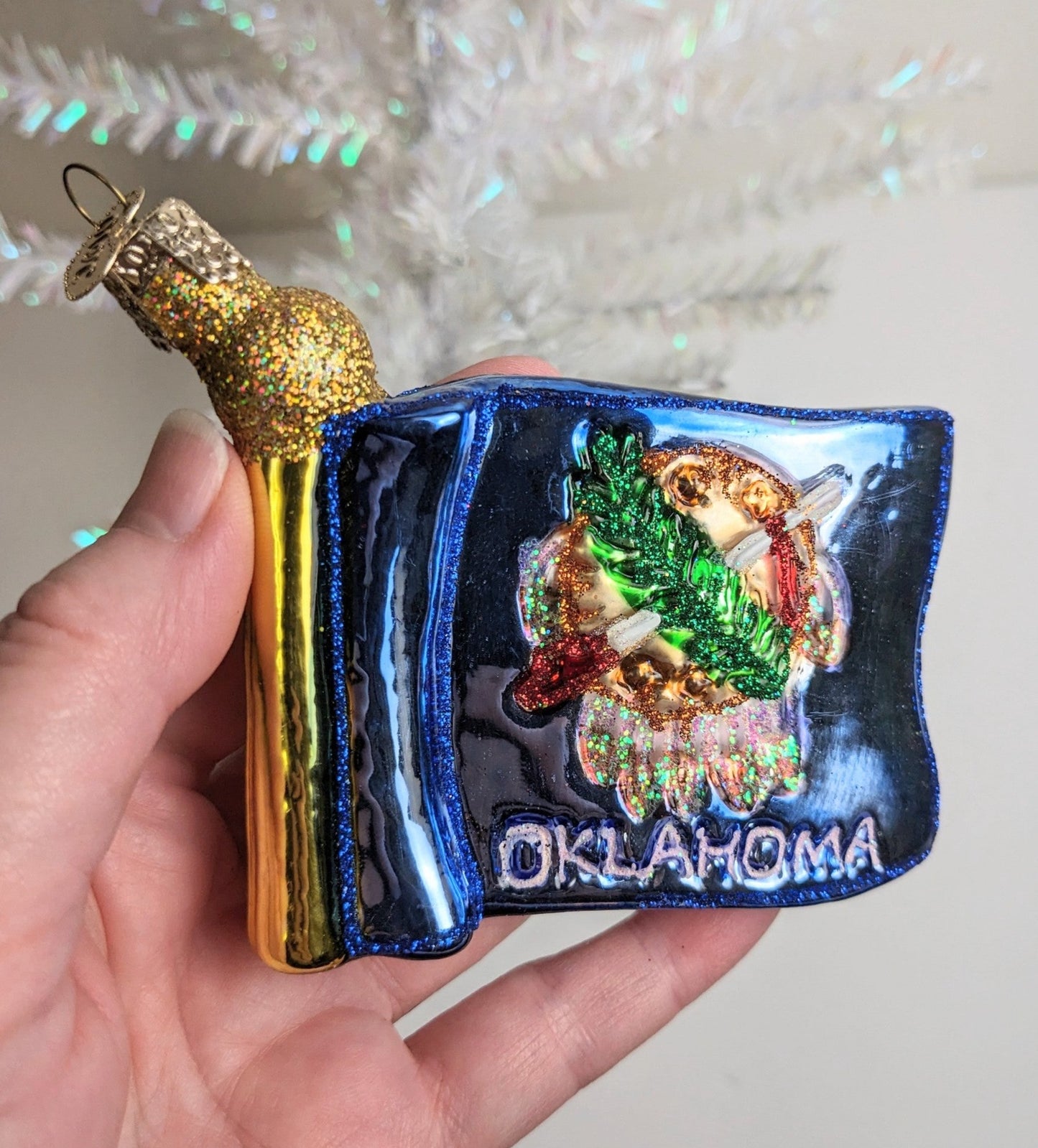 Oklahoma State Flag - RETIRED New Old World Christmas Glass Ornament