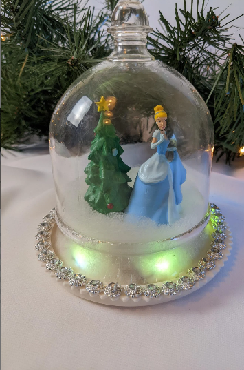 Light-Up Cinderella Christmas Dome