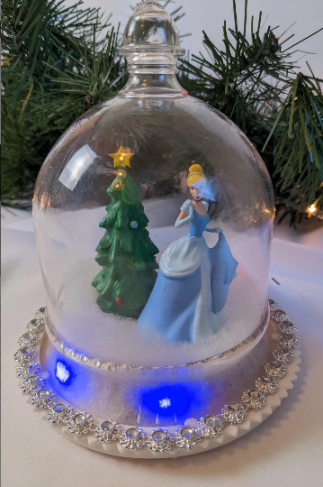 Light-Up Cinderella Christmas Dome