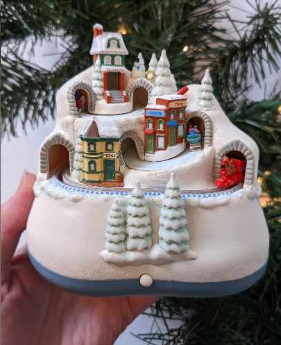 Home for Christmas - Hallmark Magic Keepsake Ornament 2008