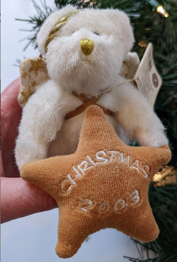 Boyds Bear Christmas 2003 Annuella Christmas Ornament