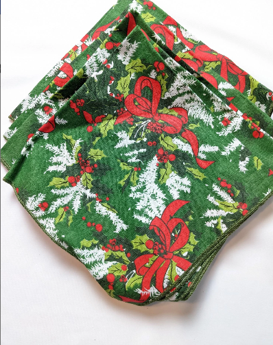 Vintage Holly Christmas Cloth Napkins